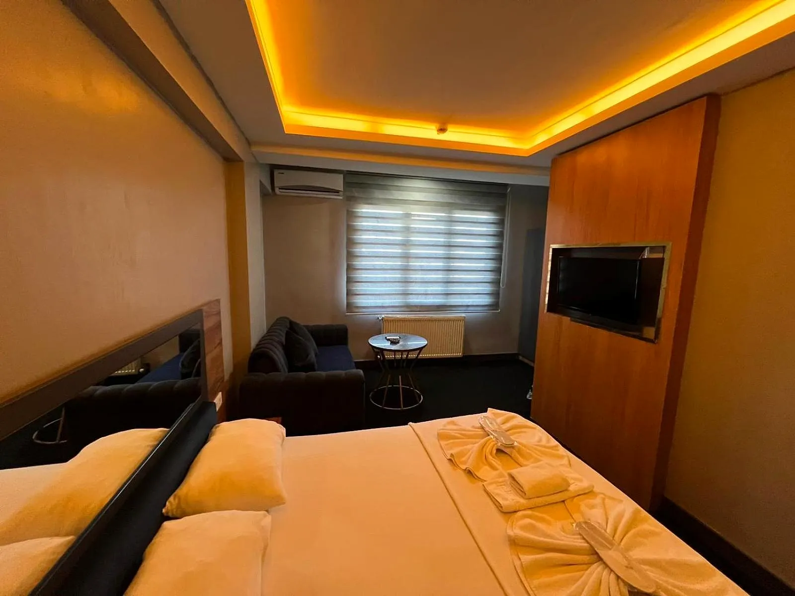 Deluxe Oda yatak detayı